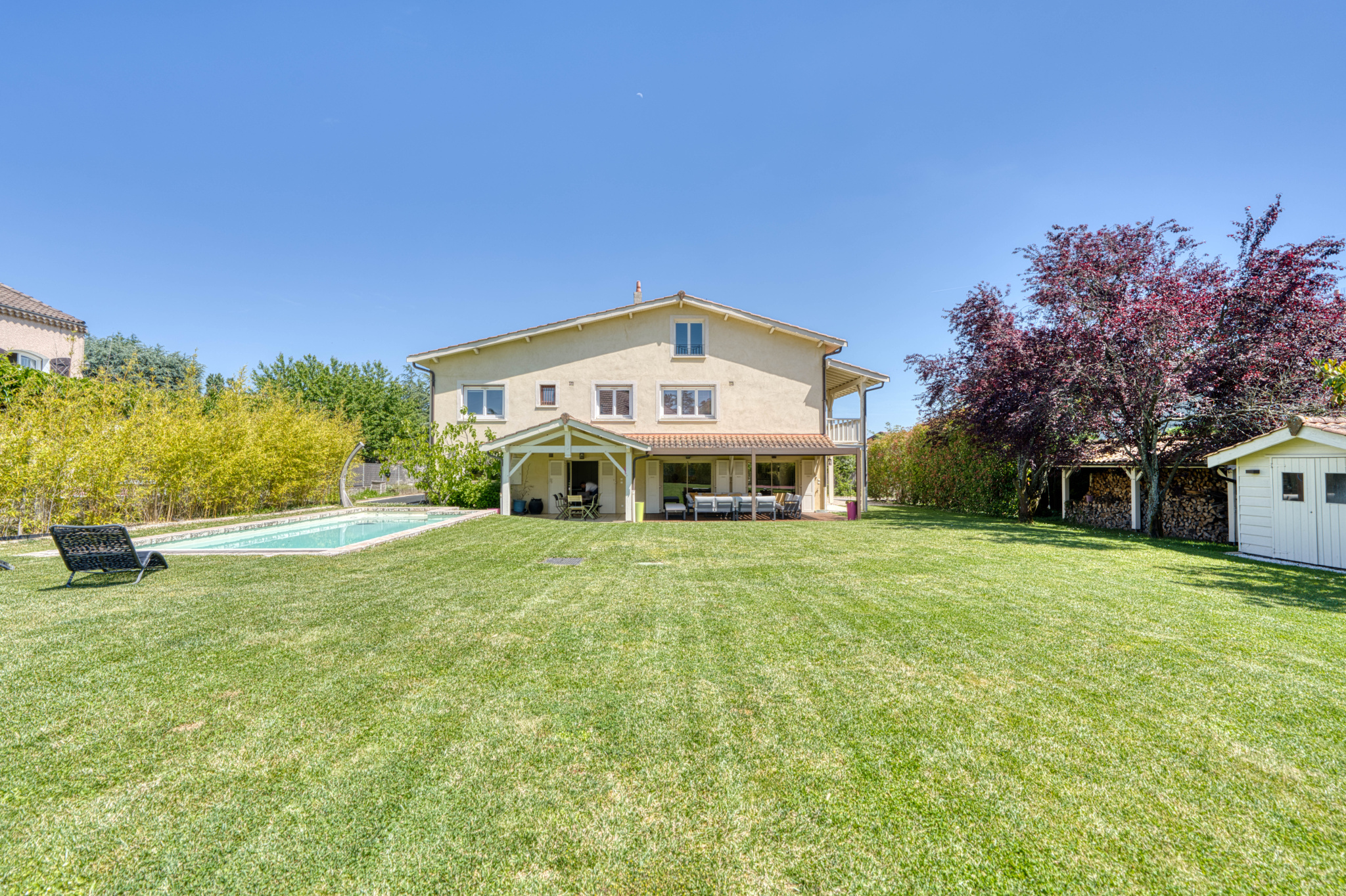 Grande maison familiale 7 chambres – Chaponost coeur de villa