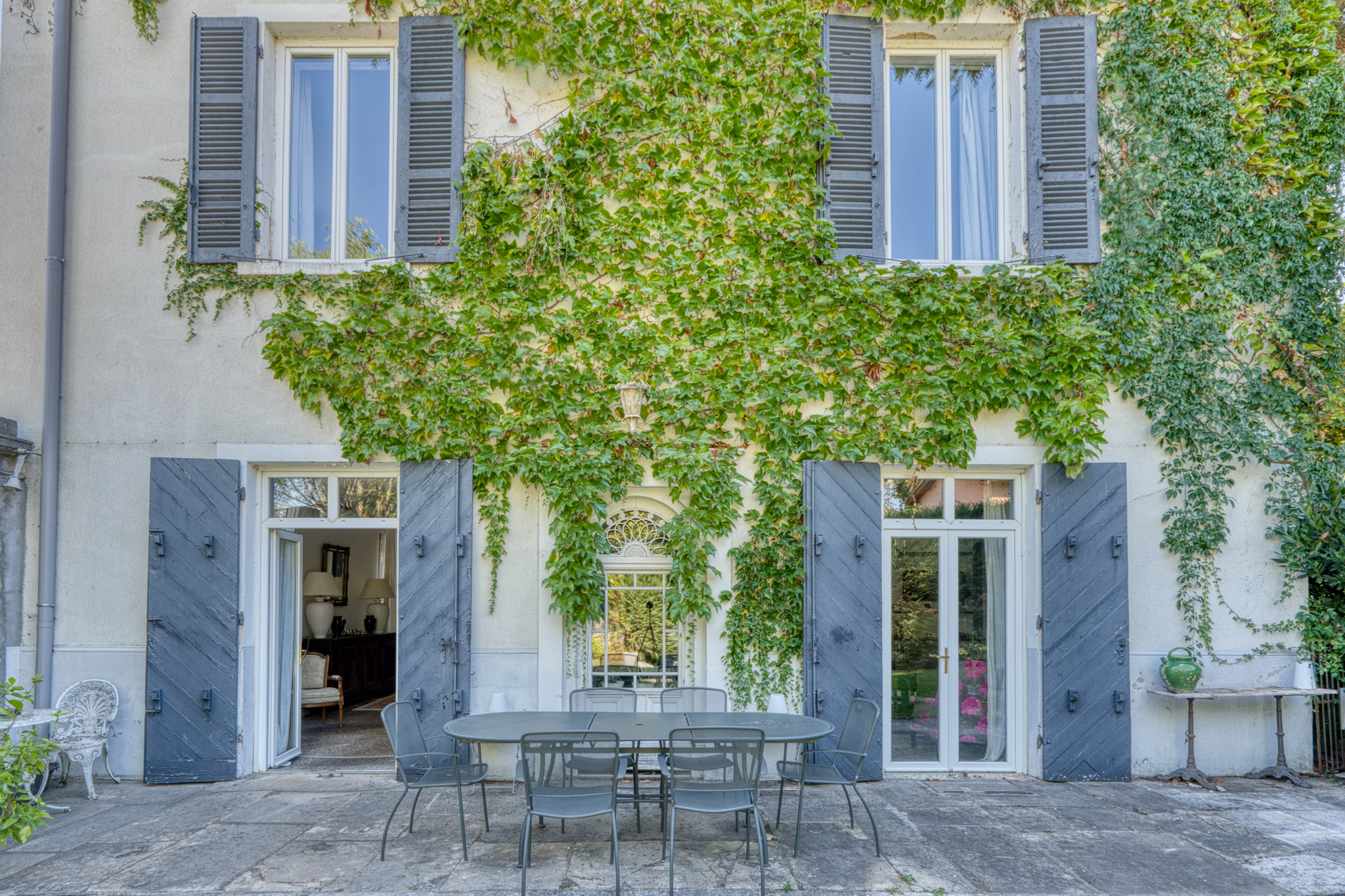OULLINS – Propriété de 400 m2